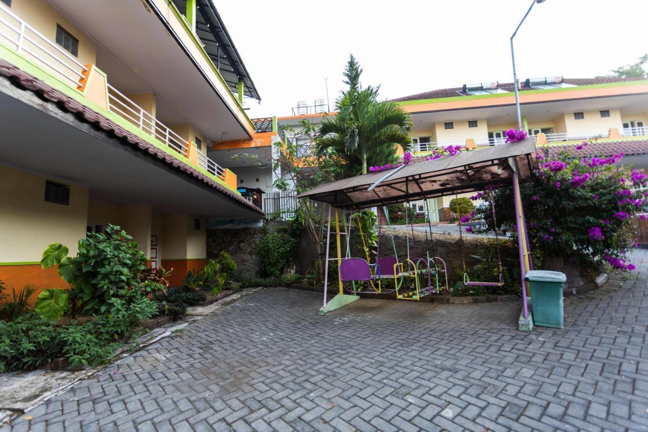 วิลลา ปันเดอร์มัน อินดะห์ Hotel บาตู ภายนอก รูปภาพ