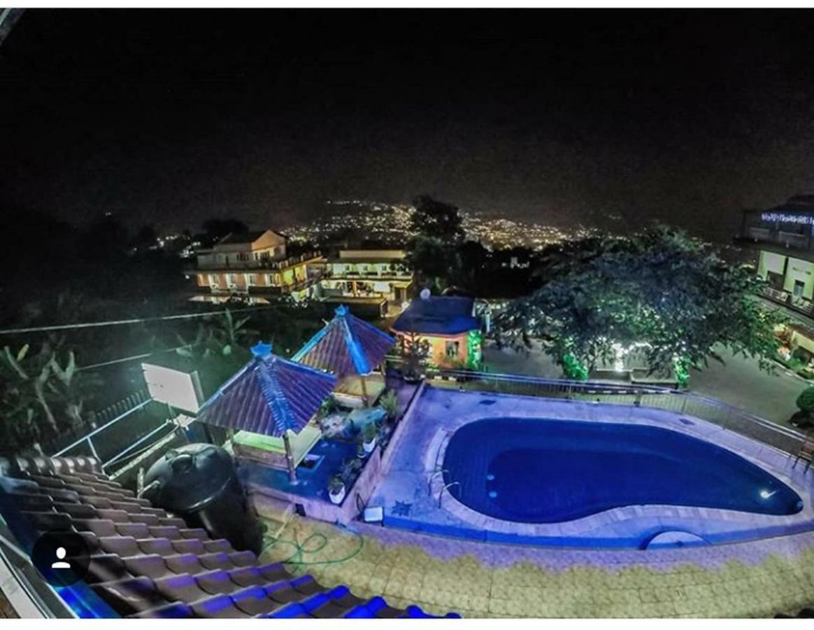 วิลลา ปันเดอร์มัน อินดะห์ Hotel บาตู ภายนอก รูปภาพ